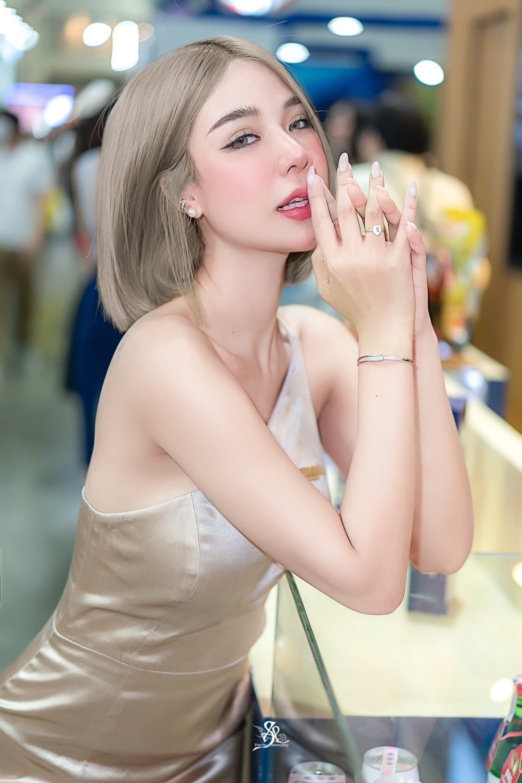 𝗙𝗜𝗟𝗟𝗘𝗥 เติมใต้ตา