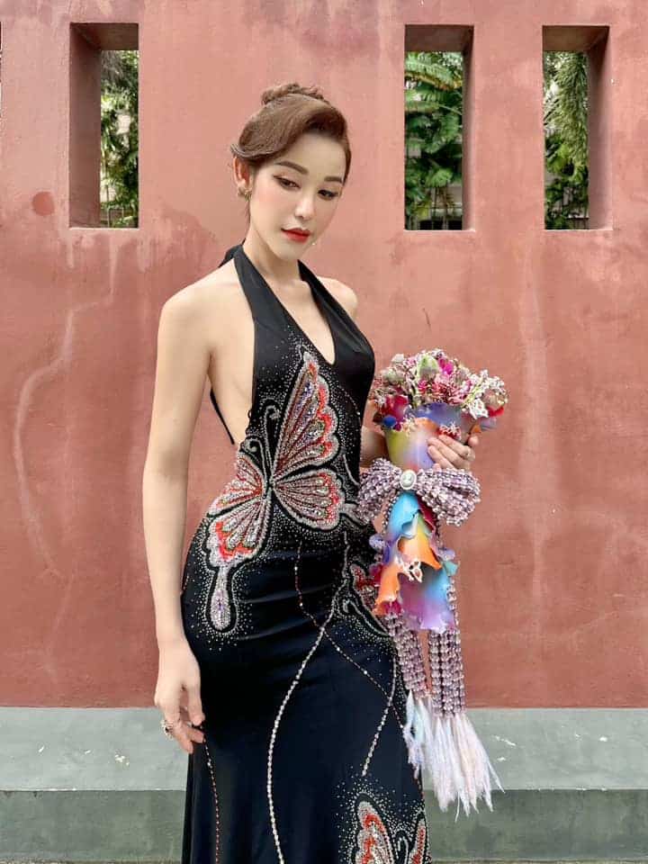 เติมปากดูอวบอิ่ม