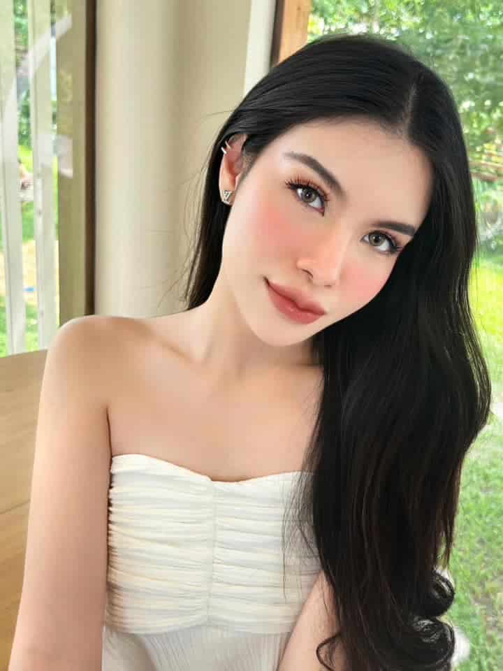 เติมปาก ให้ทรงสวยเป็นกระจับ