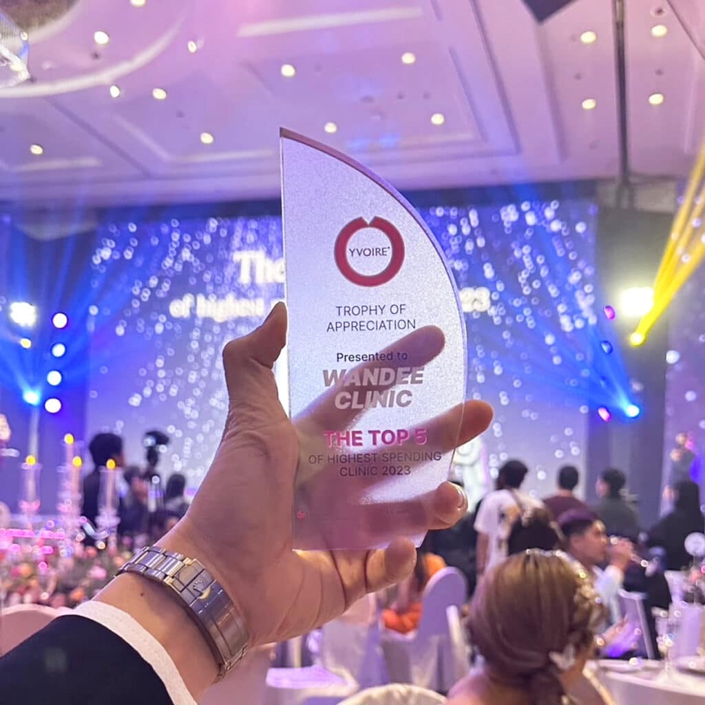 𝐖𝐚𝐧𝐝𝐞𝐞 𝐂𝐥𝐢𝐧𝐢𝐜