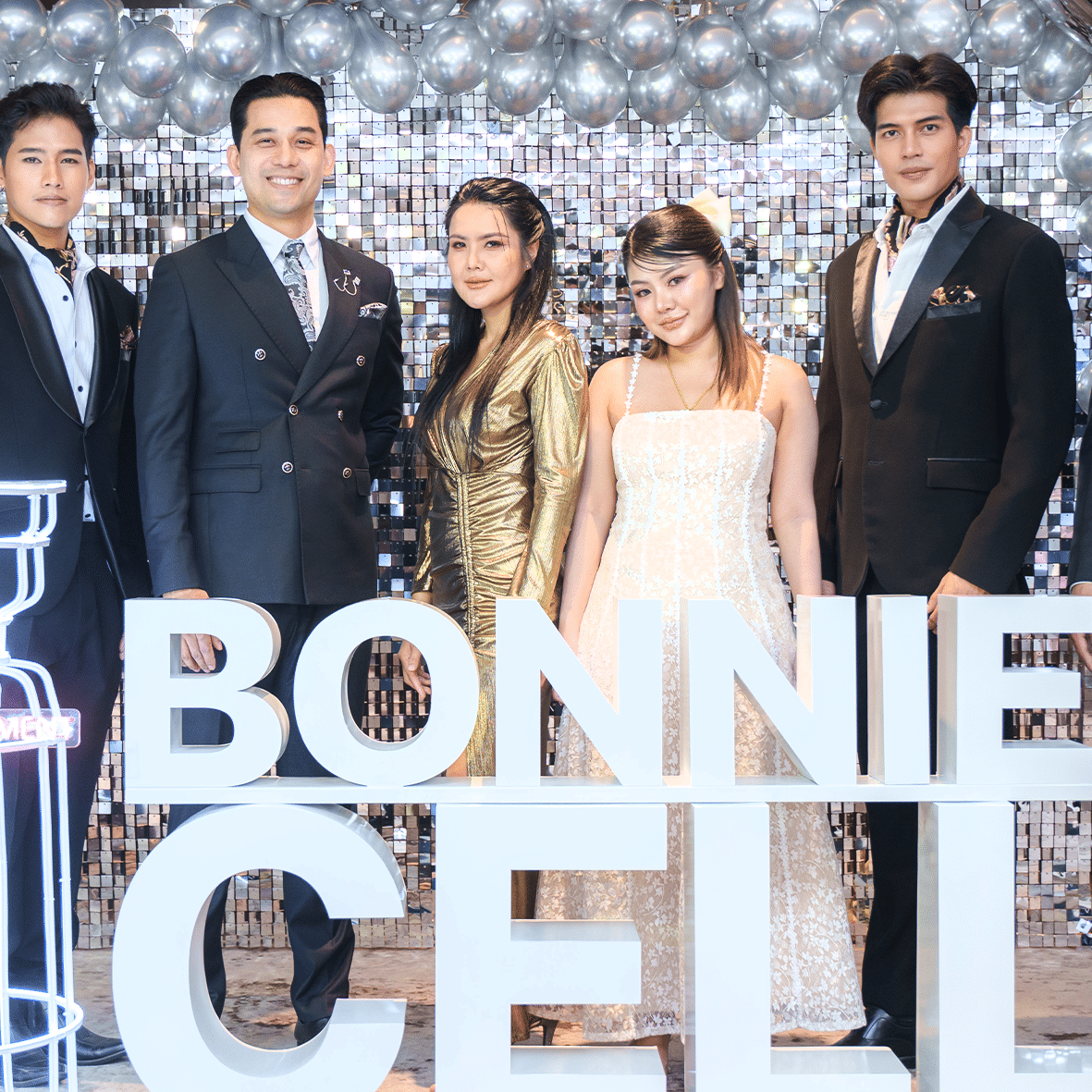 Wandee Clinic รับรางวัลจาก Bonnie Cell